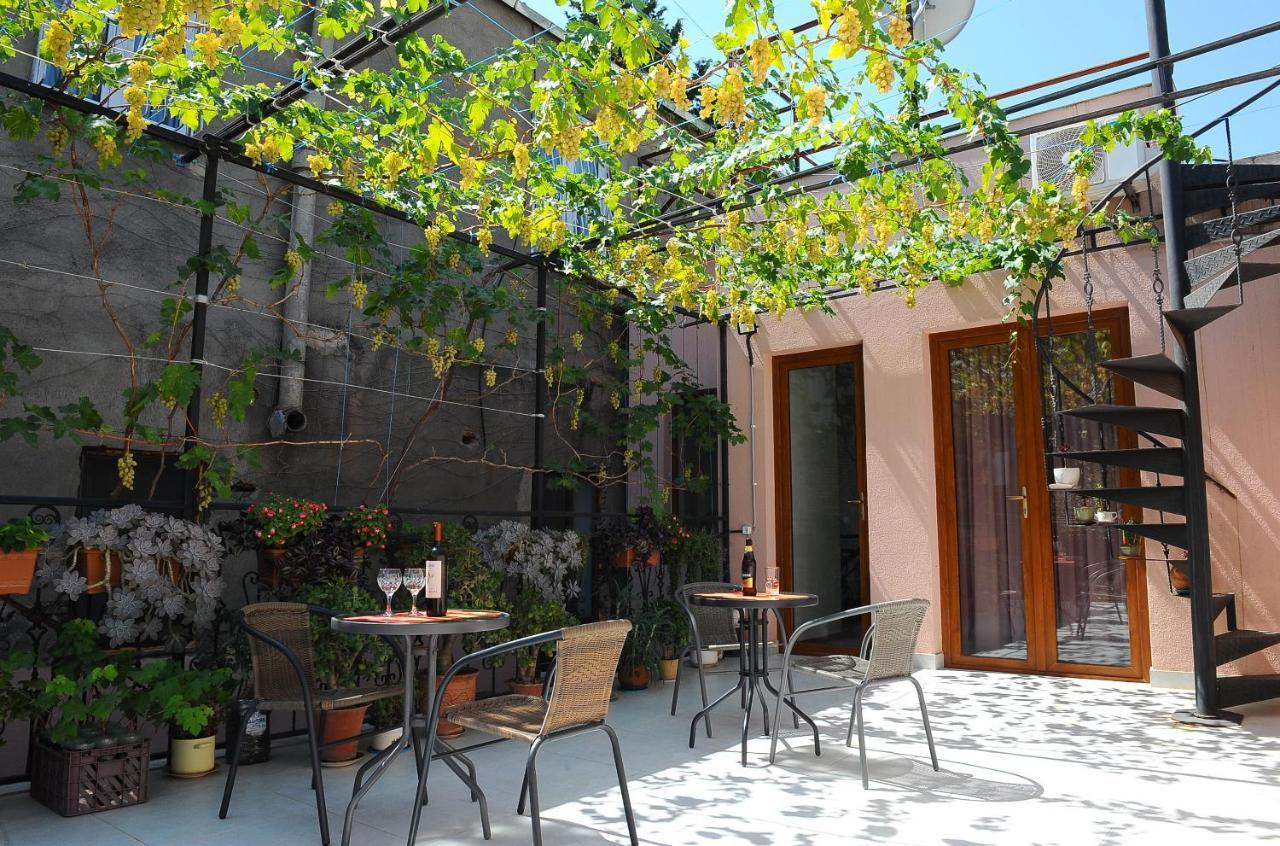 Janika Apartments تبليسي المظهر الخارجي الصورة
